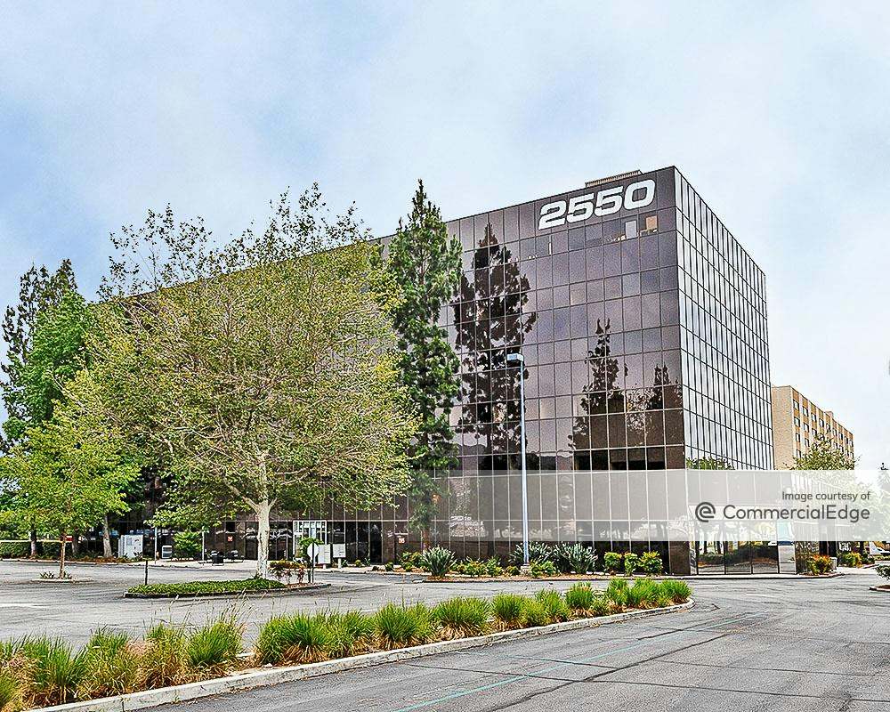 2550 North Hollywood Way, Burbank, CA Office Space